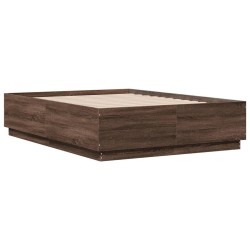 Cadre de lit avec LED sans matelas chêne marron 140x190 cm 