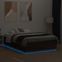 Cadre de lit avec LED sans matelas chêne marron 140x190 cm 