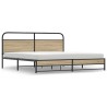 Cadre de lit en métal sans matelas chêne fumé 200x200 cm 