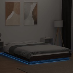 Cadre de lit avec lumières LED sans matelas 120x190cm 