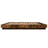 Cadre de lit et lumières LED sans matelas chêne fumé 200x200 cm 