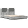 Cadre de lit avec LED sans matelas sonoma gris 135x190 cm 