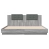 Cadre de lit avec LED sans matelas sonoma gris 160x200 cm 
