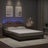Cadre de lit avec LED sans matelas cappuccino 140x190 cm 