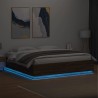 Cadre de lit avec LED sans matelas chêne marron 200x200 cm 