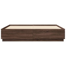 Cadre de lit avec LED sans matelas chêne marron 200x200 cm 