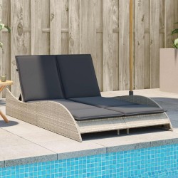 Chaise longue avec coussins gris clair 114x205x73 cm poly rotin 