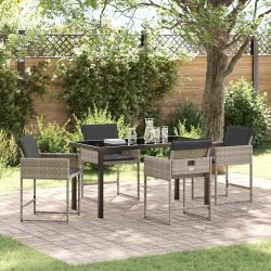 Ensemble de jardin 5 pièces avec coussins gris clair en poly rotin. 