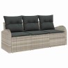 Ensemble de canapé de jardin 3 pièces avec des coussins en poly rotin gris clair. 