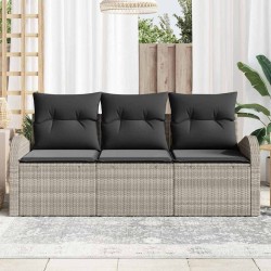 Ensemble de canapé de jardin 3 pièces avec des coussins en poly rotin gris clair. 