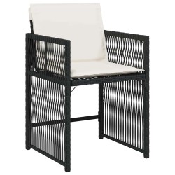 Ensemble de jardin 5 pièces avec des coussins noirs en poly rattan. 