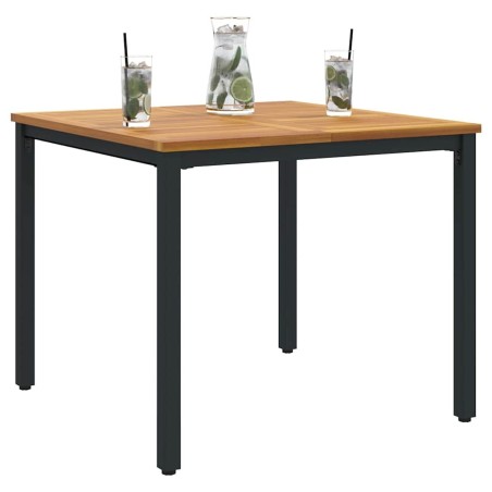 Table de jardin 90 x 90 x 75 cm en acacia massif et métal. 