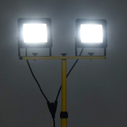 Projecteur à LED avec trépied 2x50 W Blanc froid  553710553710