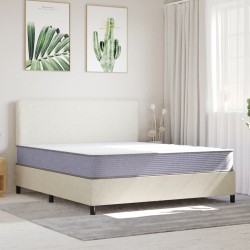 Matelas en mousse moyennement doux 180x200 cm 