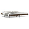 Cadre de lit sans matelas chêne fumé 200x200 cm 