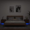 Tables de chevet murales avec lumières LED 2 pcs chêne marron 