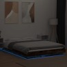 Cadre de lit et lumières LED sans matelas chêne fumé 135x190 cm 