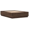 Cadre de lit avec LED sans matelas chêne marron 160x200 cm 