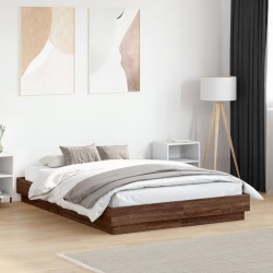 Cadre de lit avec LED sans matelas chêne marron 135x190 cm 