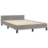 Cadre de lit sans matelas gris clair 120x190 cm velours 